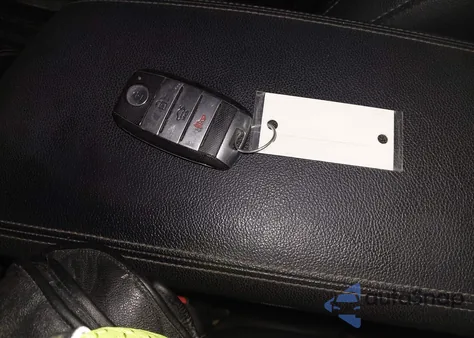 2020 Kia Optima Ex Premium из США, поврежденный, VIN 5XXGU4L18LG423927